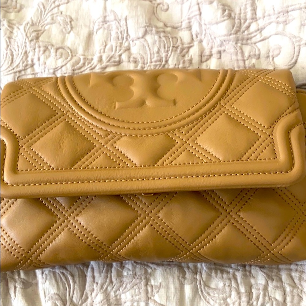 Tory Burch Fleming Clutch